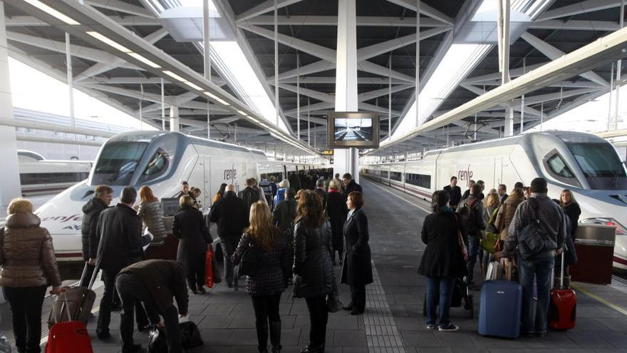 Estación del AVE Joaquín Sorolla, que ayer cumplió nueve años.