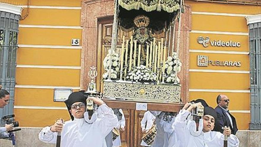 Más de 100 pasos procesionales han desfilado en la Semana Santa Infantil