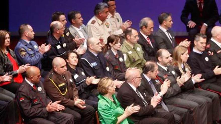 Los homenajeados en el acto de ayer en la Laboral.