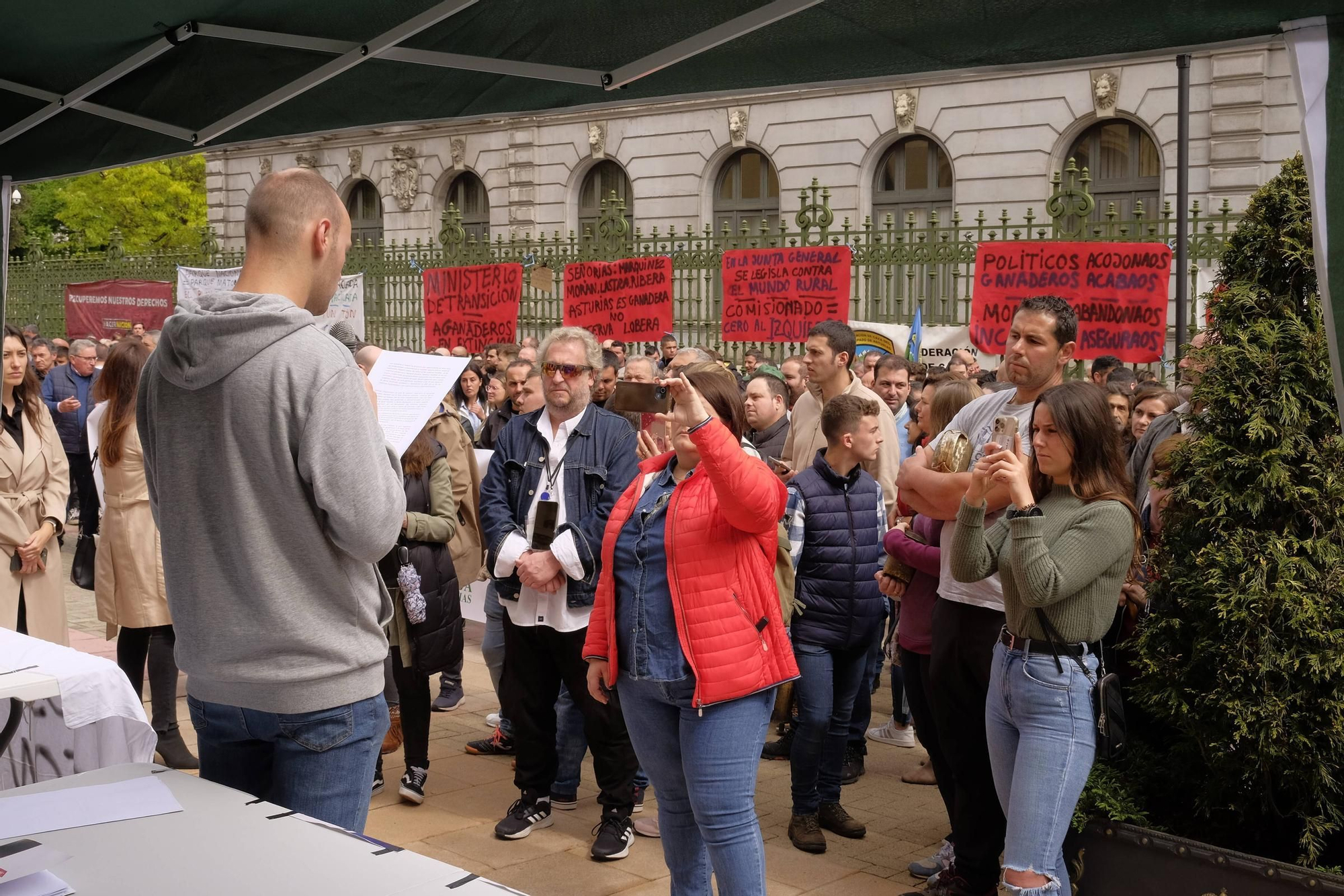 En imágenes: Así fue la manifestación del campo asturiano en Oviedo