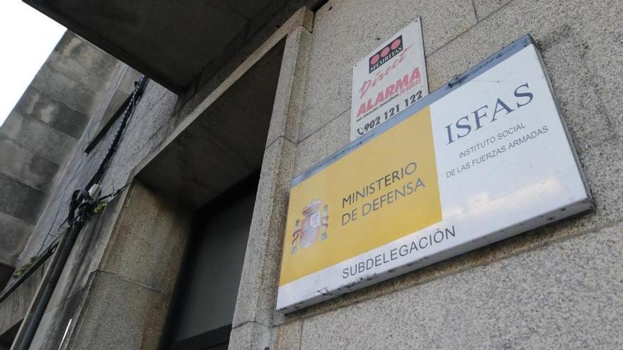 Oficina del Isfas de Vigo. // Alba Villar