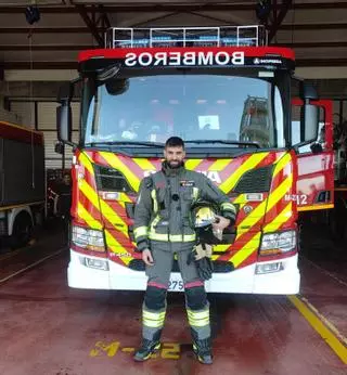 Félix Martín, el nuevo jefe de bomberos del parque comarcal de Almendralejo