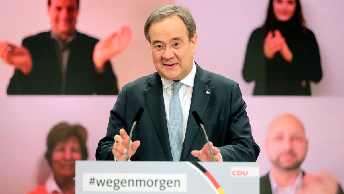 El centrista Armin Laschet presidirà la CDU d’Angela Merkel El centrista Armin Laschet presidirà la CDU d’Angela Merkel