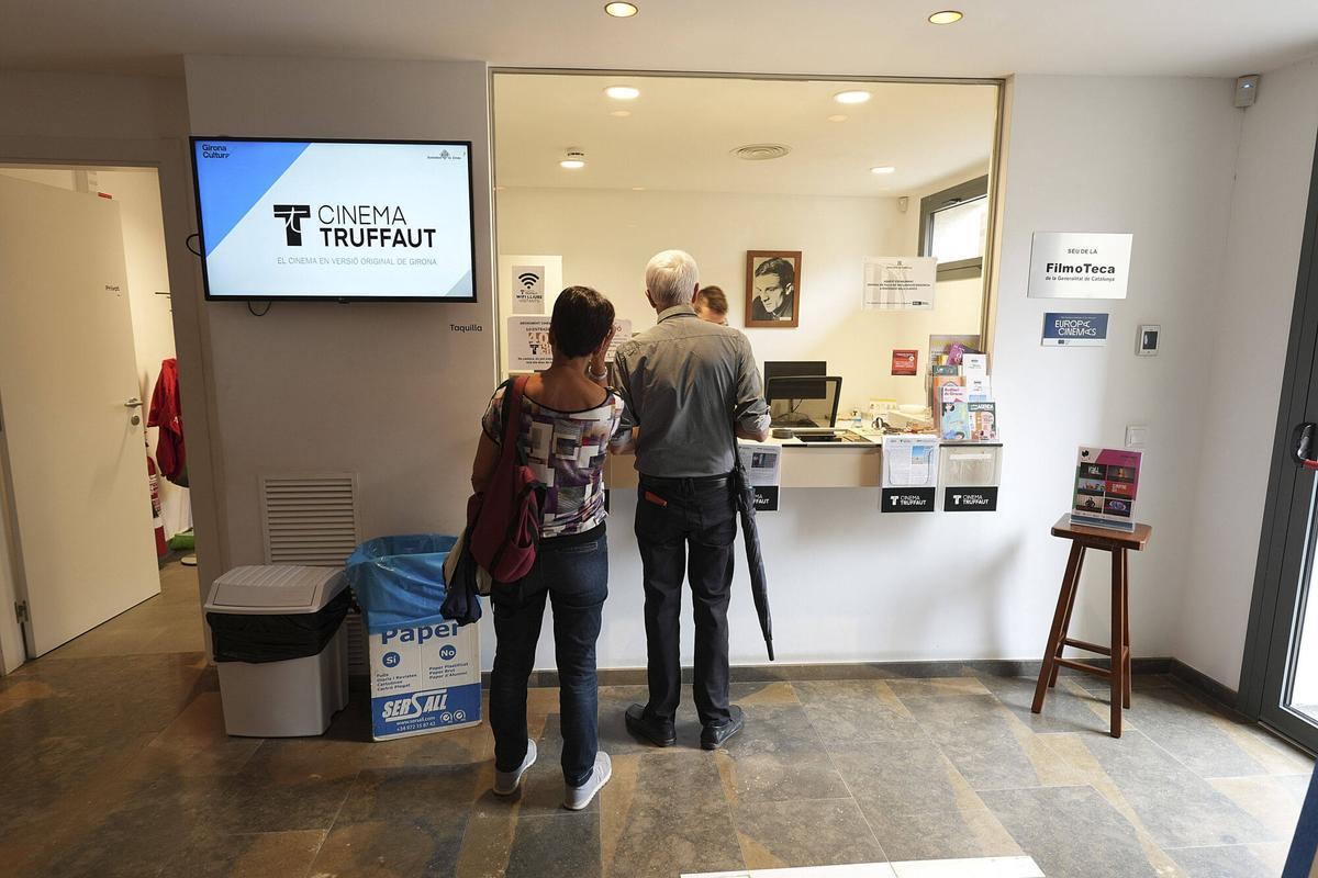 Girona cinema Truffaut ambient gent dia que han adjudicat la gestió a l'empresa de cambrils