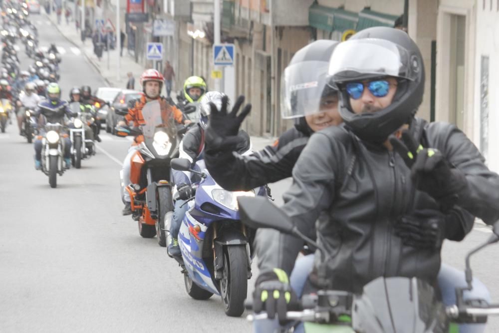 Los decibelios suben en Bueu con 4.000 motos