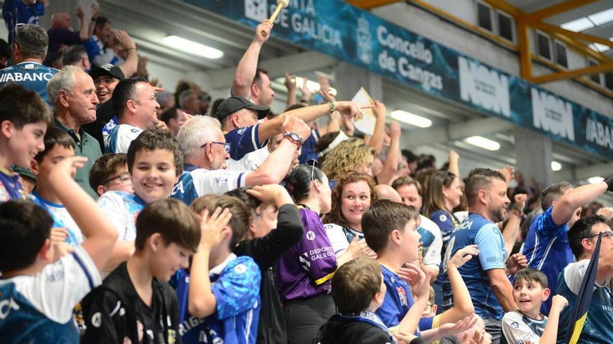 El Cangas activa la operación «O Socio Invita» para llenar hasta los topes O Gatañal