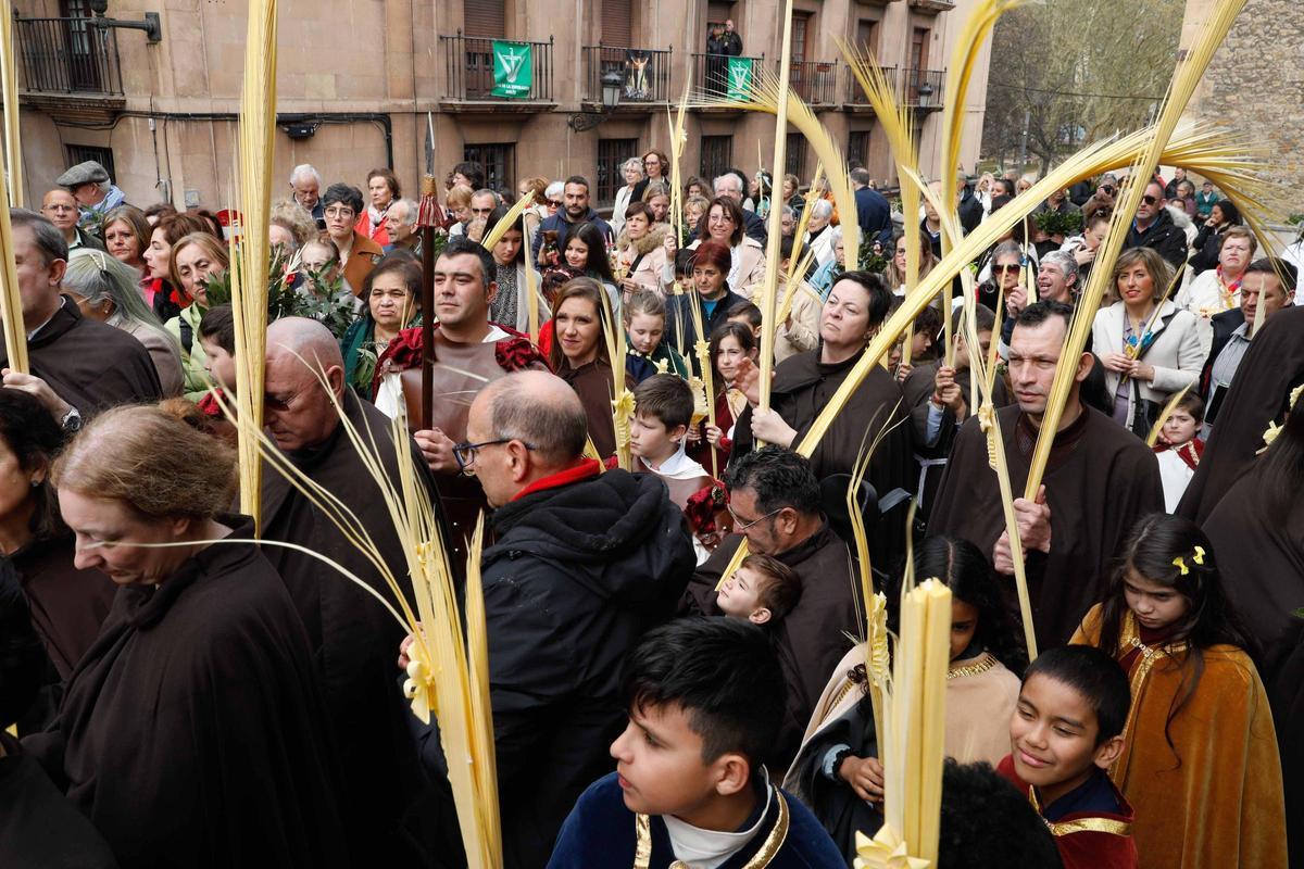 EN IMÁGENES: el álbum fotográfico de los mejores momentos de la Semana Santa de Avilés EN IMÁGENES: el álbum fotográfico de los mejores momentos de la Semana Santa de Avilés