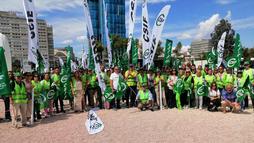 Miembros del sindicato CSIF Córdoba en la manifestación de Madrid.