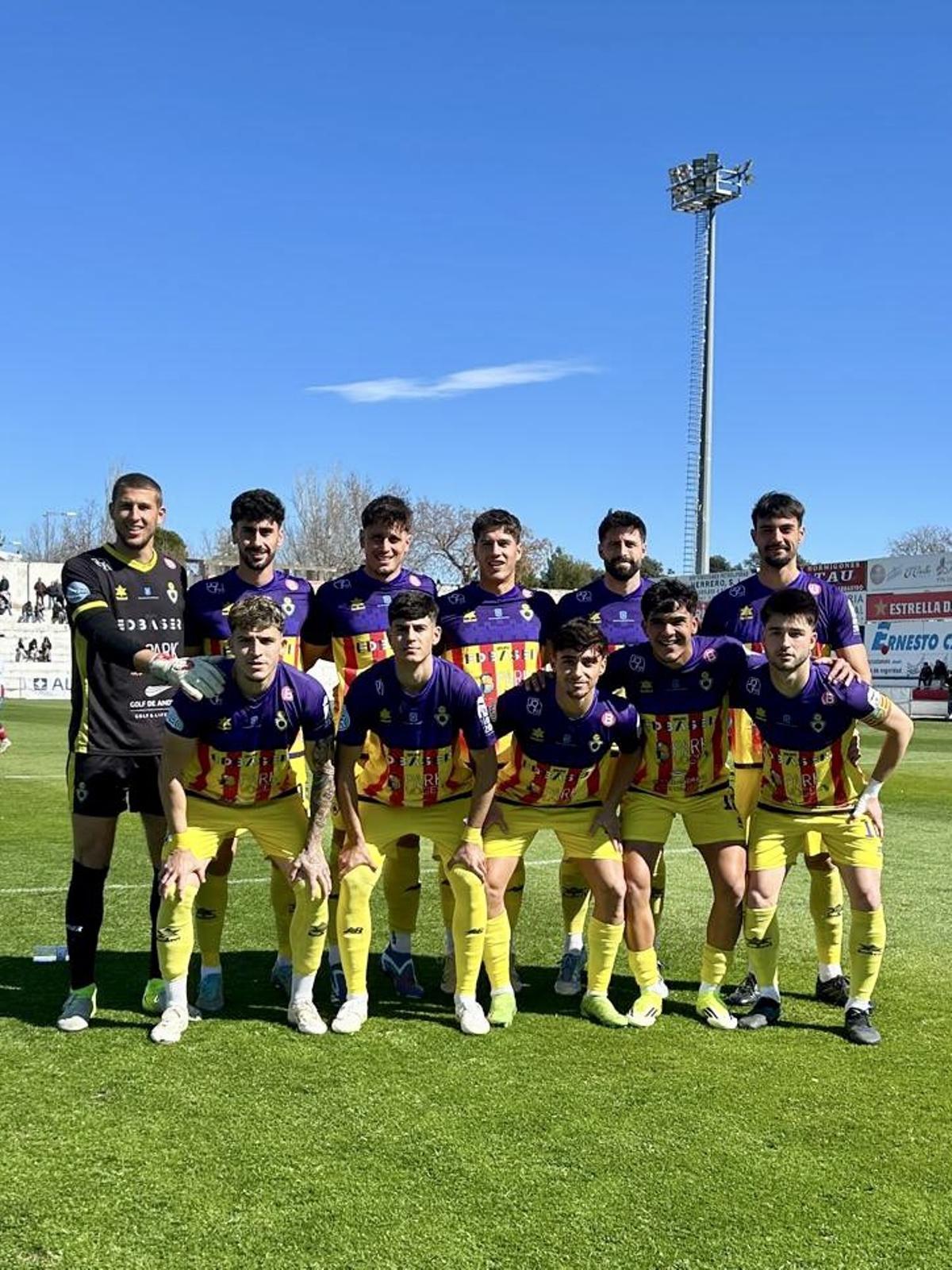 Once del Andratx que ha salido de inicio en el campo del Barbastro