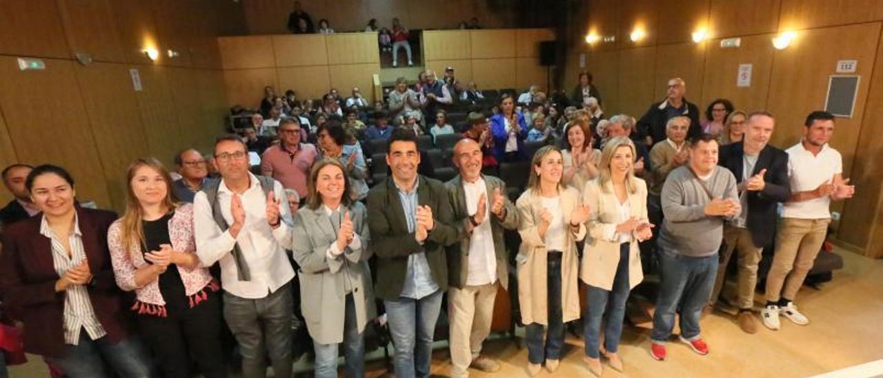 Integrantes de la lista electoral con Luis López y Ethel Vázquez.   | G.N.