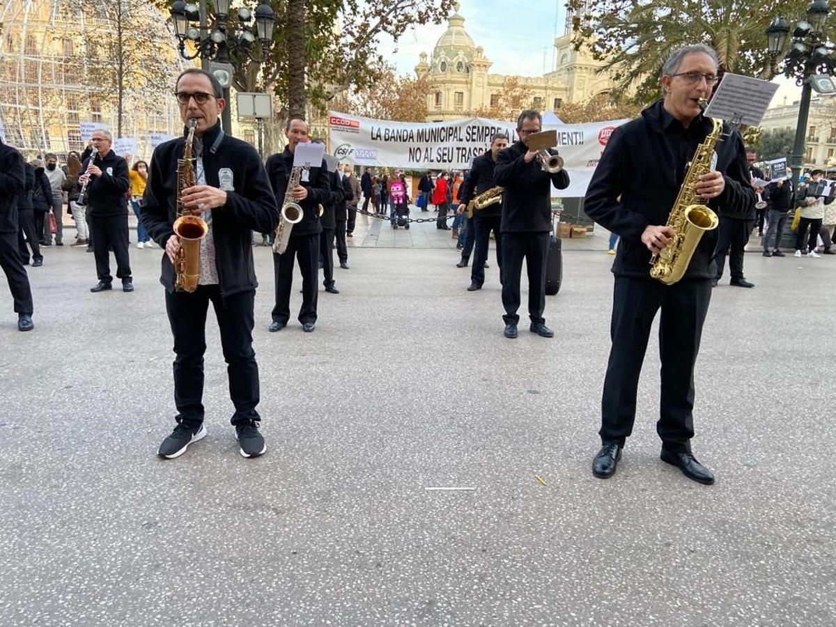 musicos banda municipal valencia protestan contra traspado palau