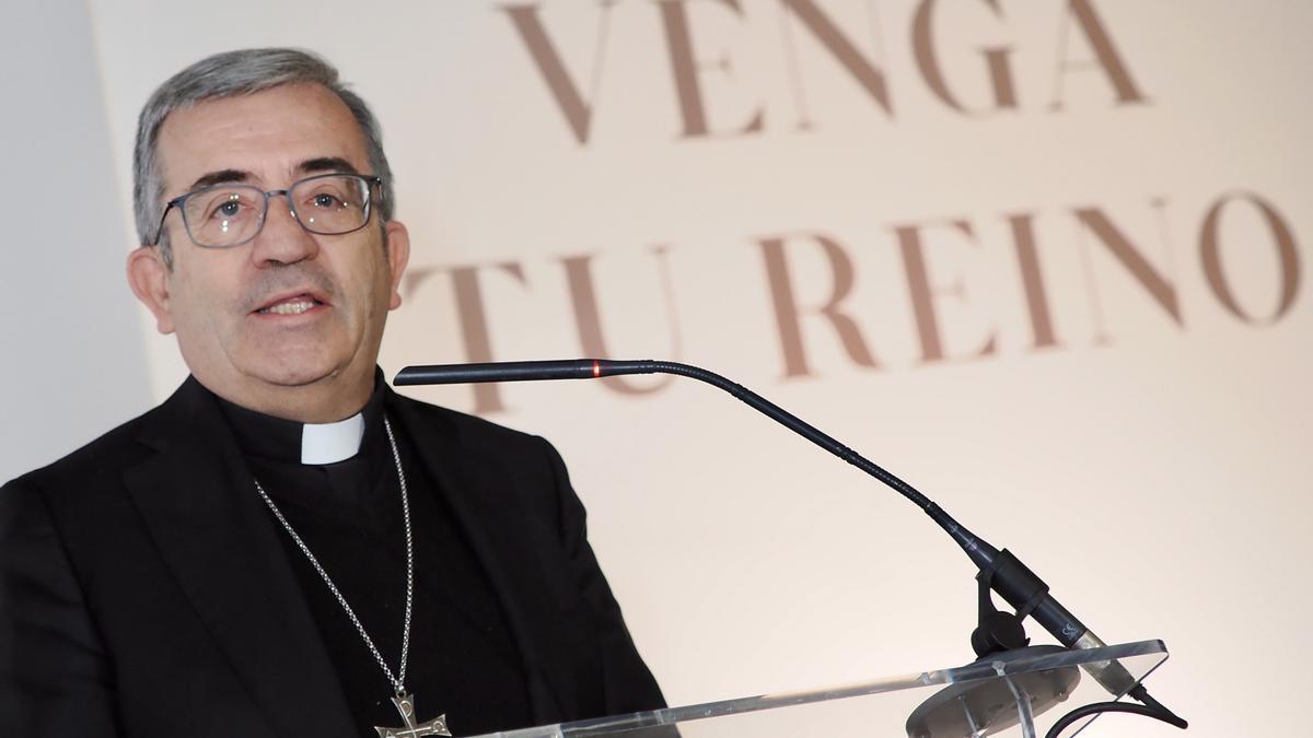 El arzobispo de Valladolid y presidente de la Conferencia Episcopal (CE), Luis Argüello