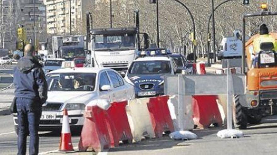 El tráfico rodado baja un 1,4% en la capital y hasta un 15% en Sagasta