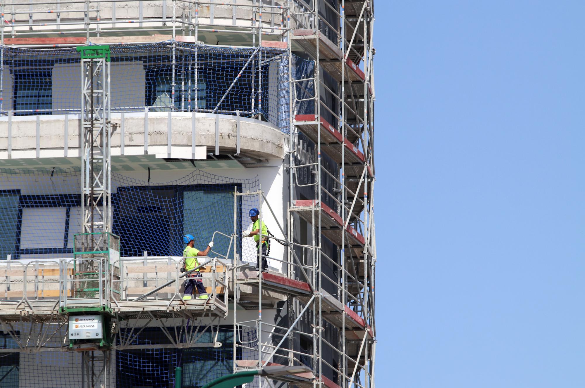 La urbanización Málaga Towers toma altura