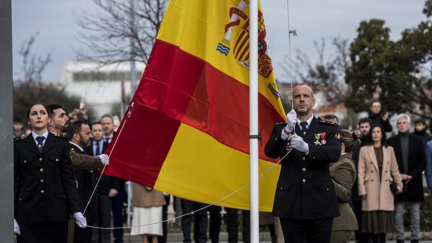 Aplausos a la labor de la Policía Nacional, que ya tiene nuevo comisario en Cáceres