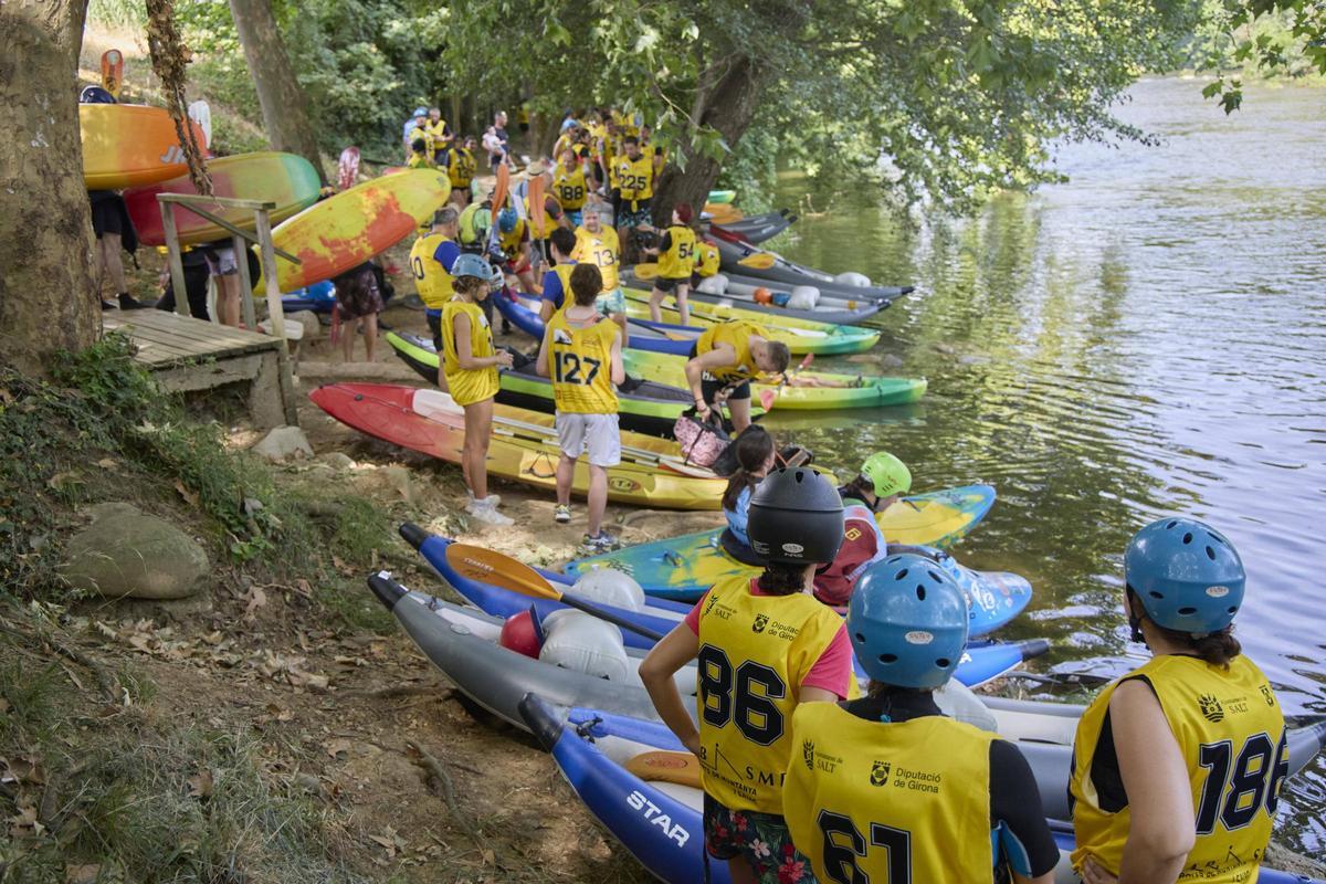 Les imatges del popular descens amb piragua pel Ter