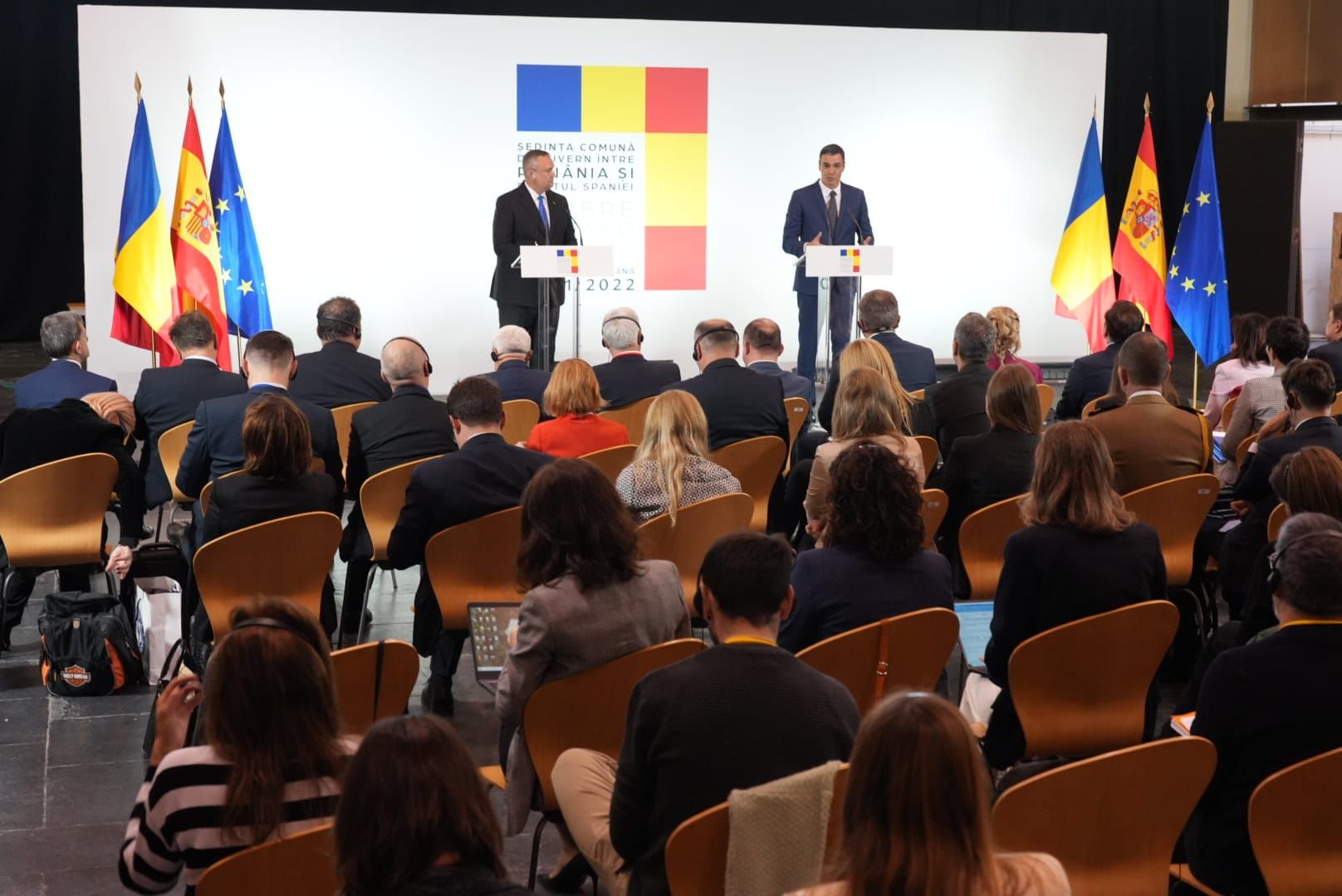 Cumbre en Castelló | Las imágenes de la llegada de Pedro Sánchez al Auditori