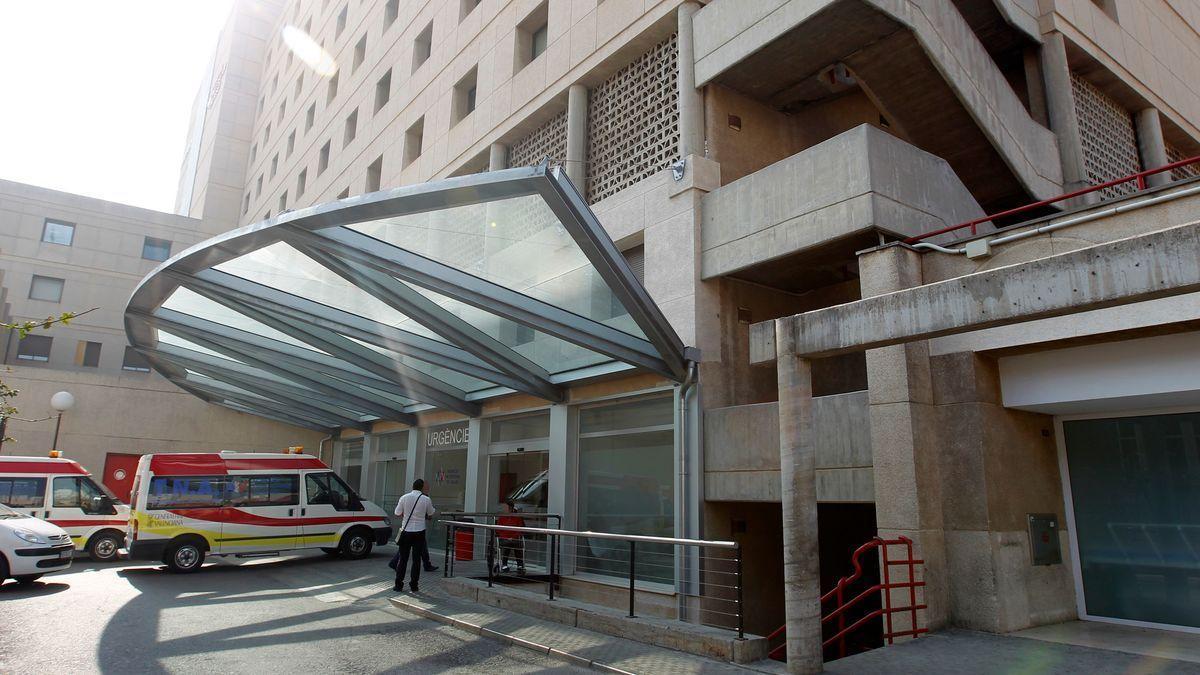 Servicio de Urgencias del Hospital Doctor Peset al que fue trasladado el menor.