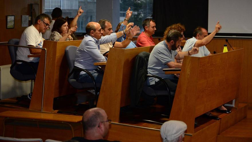 Grupo municipal del Partido Popular de Cangas, en un Pleno de la Corporación.