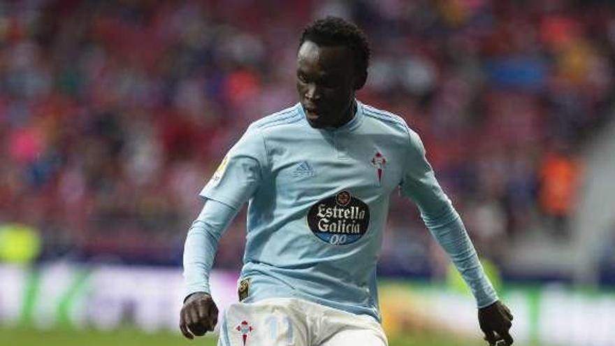 Pione Sisto, en un partido con el Celta. // LOF