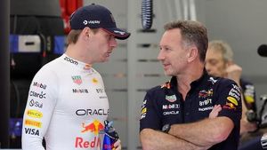 Verstappen y su equipo deciden cambiar la unidad de potencia.