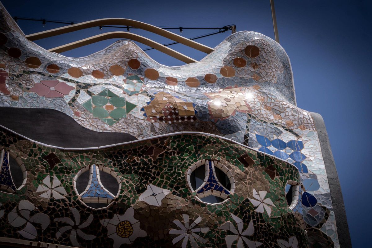 La Casa Batlló recupera sus colores originales