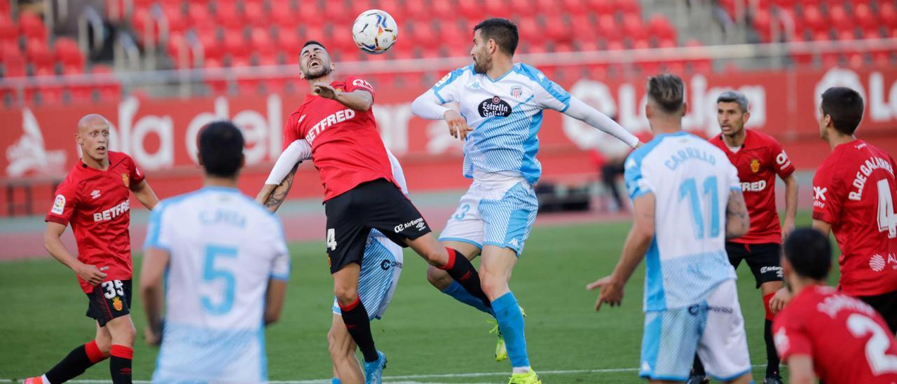 El Mallorca vuela a Primera División