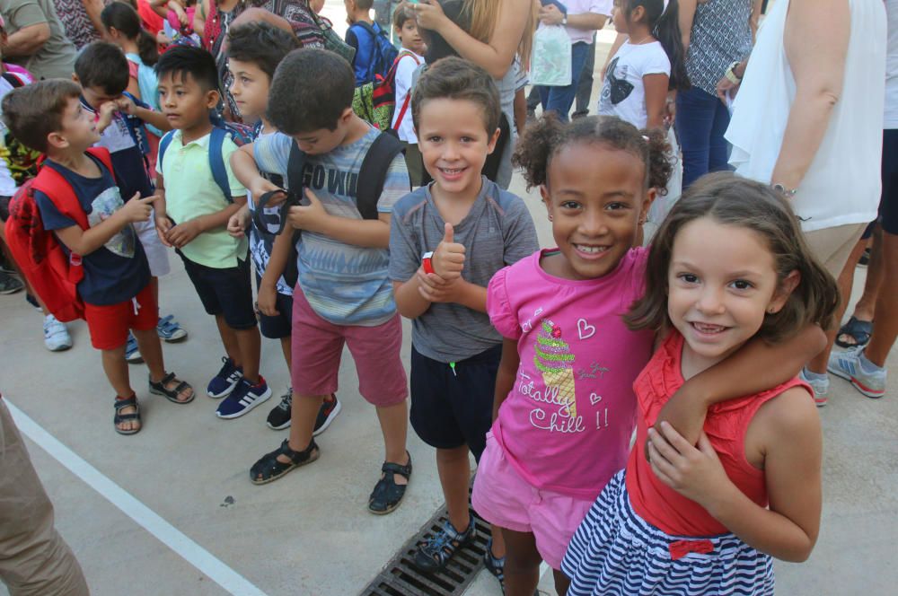 Los niños de Infantil y Primaria vuelven al cole después de las vacaciones