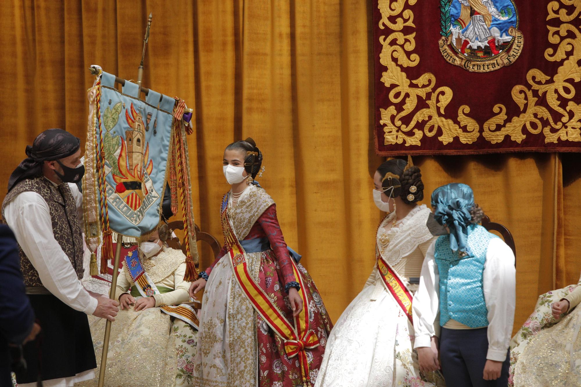 Las fallas infantiles vuelven con los "brillants", fotos y reparto de premios