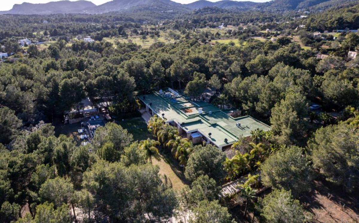 Sant Josep reconoce que se siguen organizando fiestas en Casa Paola, expedientada por obras ilegales