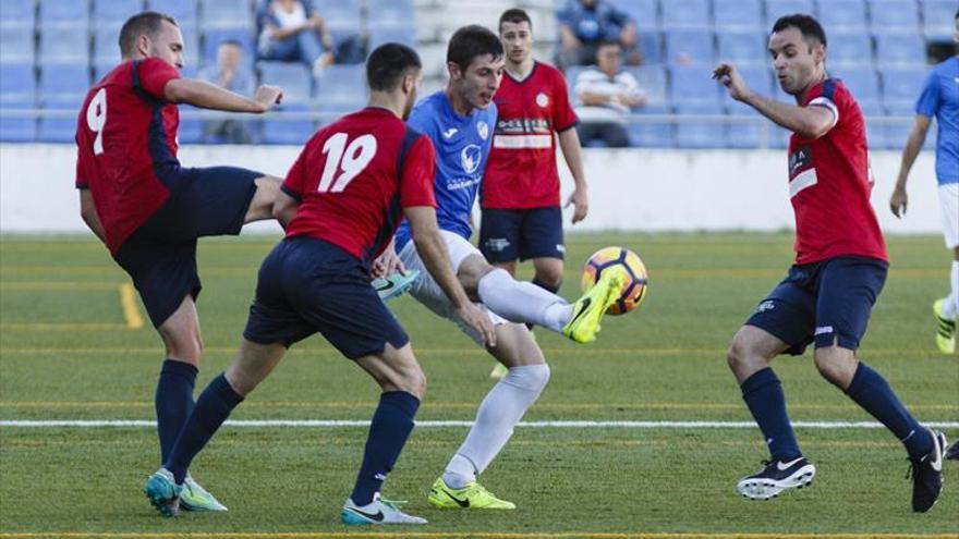 El Benicarló sorprende al Burriana a domicilio