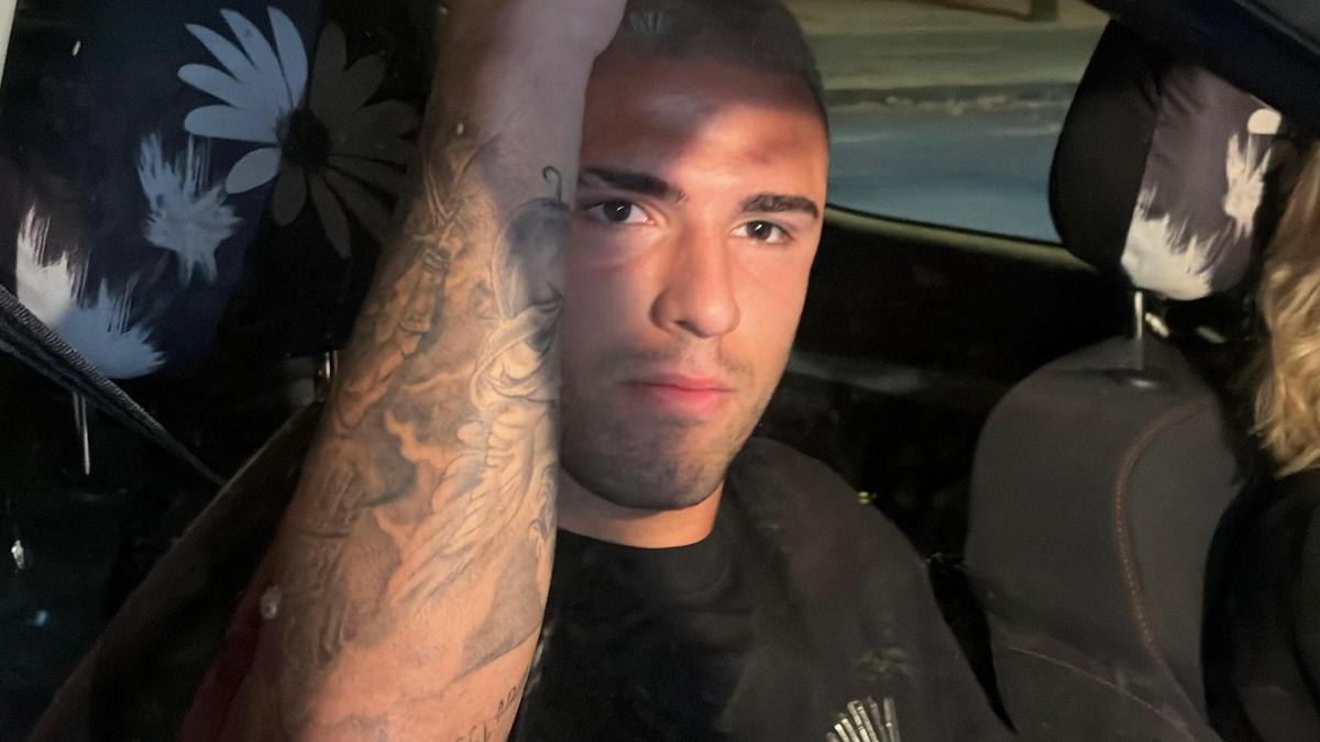 el canterano verdiblanco firma hasta 2030 y sale por 5 millones de euros a cambio del 50% del pase