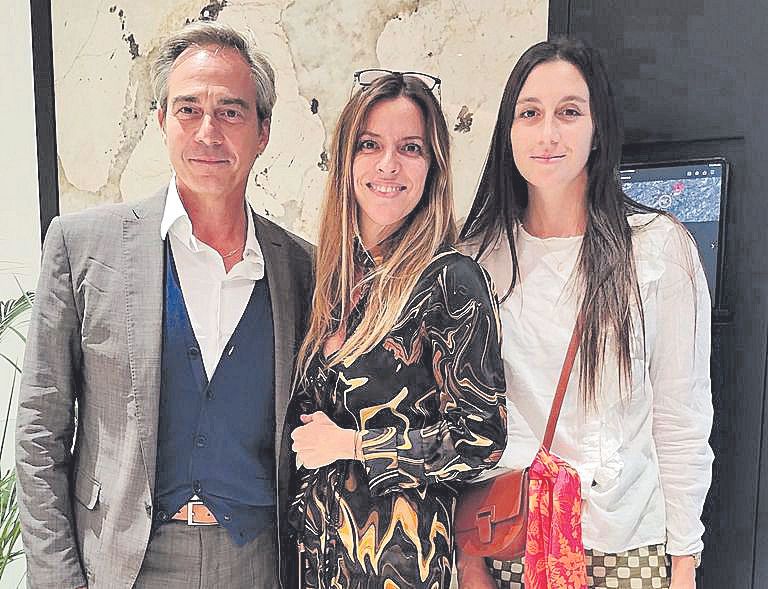 Paolo Mauri, Helena Montes y Paloma Goez.