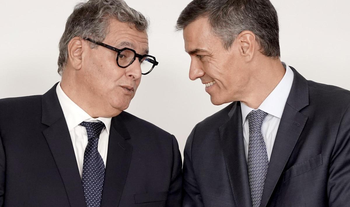 Pedro Sánchez, presidente del Gobierno y Aziz Akhannouch, presidente del Gobierno de Marruecos. XIII Reunión de Alto Nivel España - Marruecos.