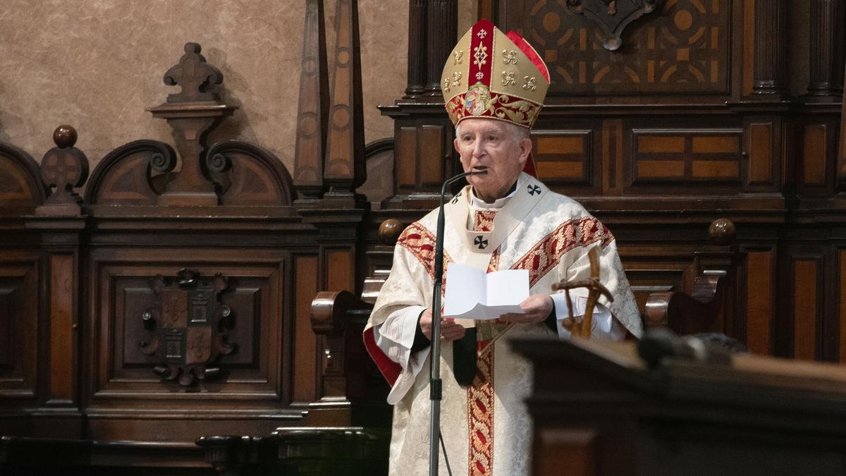 Archivo - El cardenal arzobispo de Valencia, Antonio Cañizares, en una imagen de archivo.