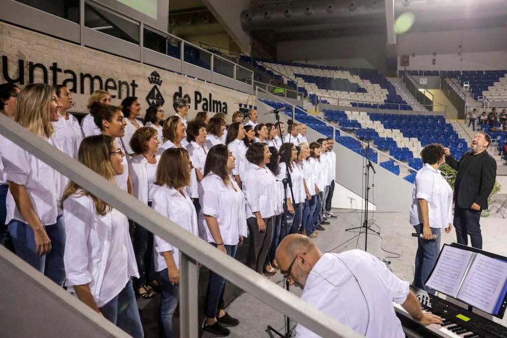 La Policía Local rinde homenaje en su Diada al agente que falleció atropellado