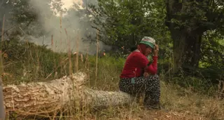 Los incendios avanzan sin control en Galicia y calcinan una superficie igual a cuatro veces A Coruña