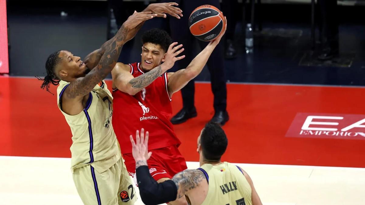 Un Barça "inaceptable" que no sale del pozo