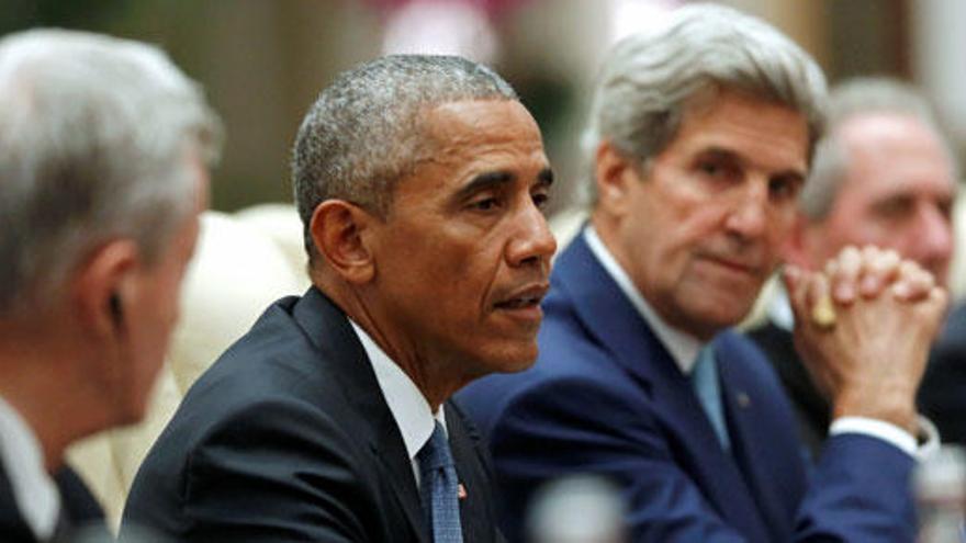 El presidente de EEUU, Barack Obama, junto a Jhon Kerry.