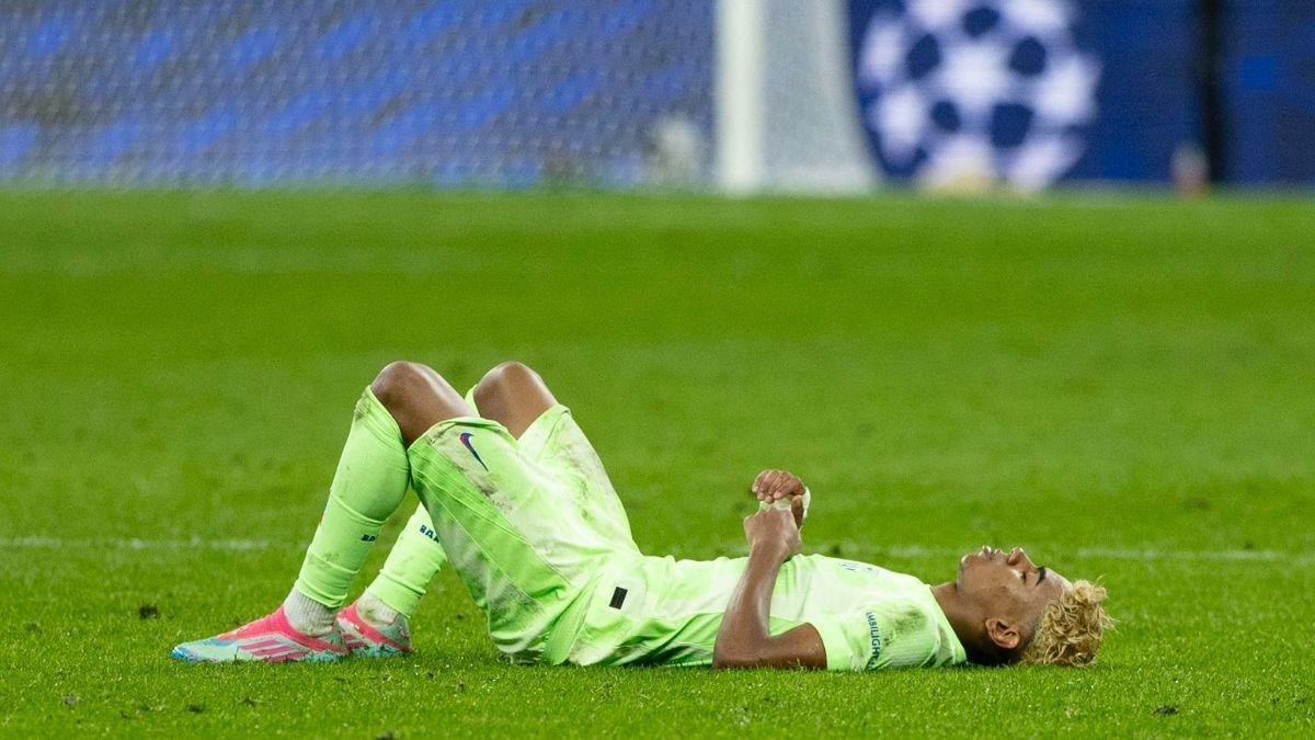 Lamine, hundido tras el final del partido