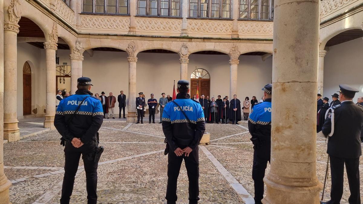 GALERÍA | Santo Ángel de la Guarda, patrón de la Policía Local de Toro