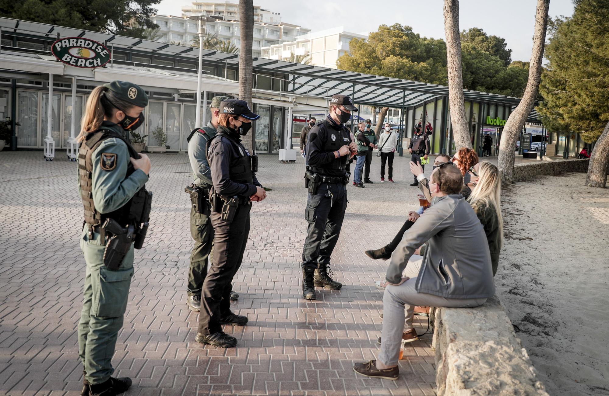 Desescalada de la tercera ola del coronavirus en Mallorca: Policía y Guardia Civil intensifican los controles en playas, bares y carreteras