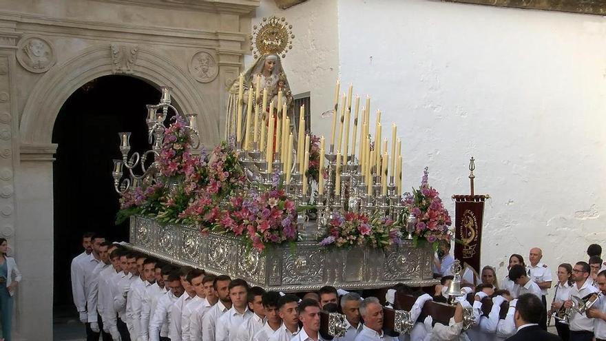 La Caridad abre los Domingos de Mayo en Priego de Córdoba