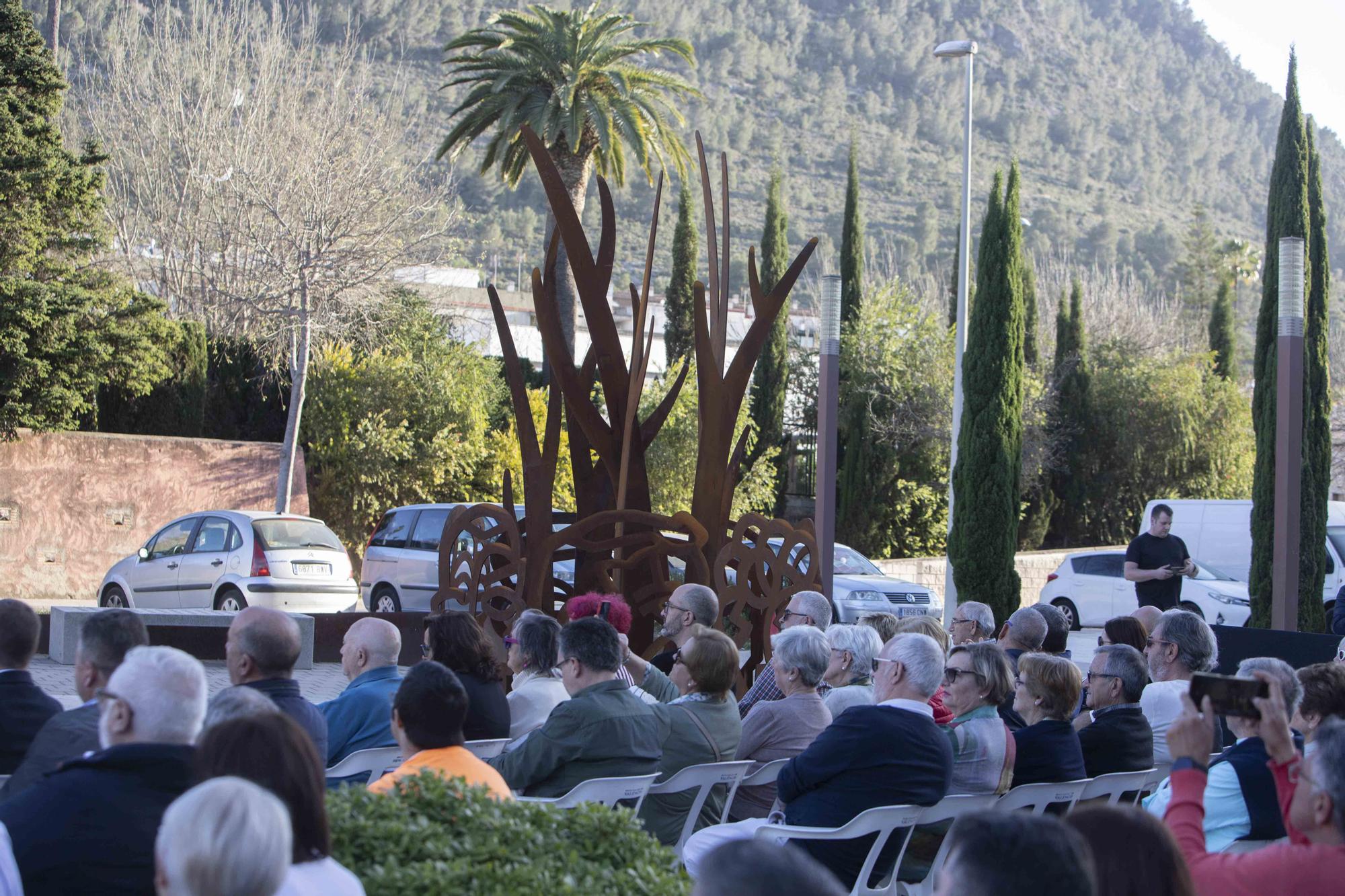 Xàtiva inaugura un nuevo espacio memorial para recordar a las víctimas de la guerra civil y el franquismo