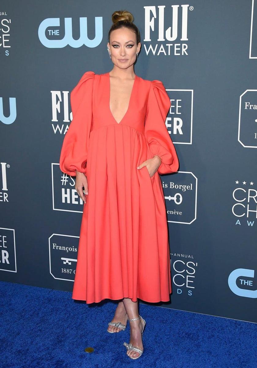 Olivia Wild ante el photocall de los premios Critic's Choice Awards 2020