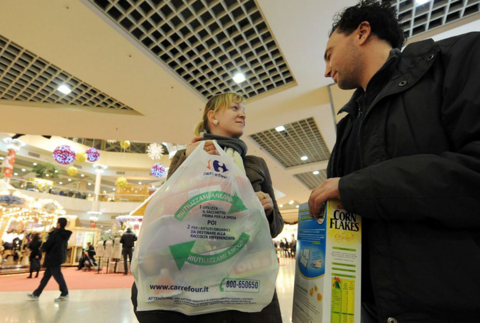 Un estudio preliminar muestra mayor toxicidad en bolsas compostables que en  las de plástico convencional