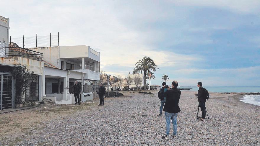 Costas ordena derribar casas en primera línea de playa de Moncofa