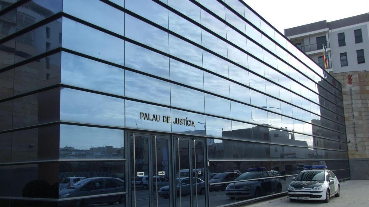 Los juzgados de Vinaròs son los que acumulan una mayor cargo de casos pendientes.