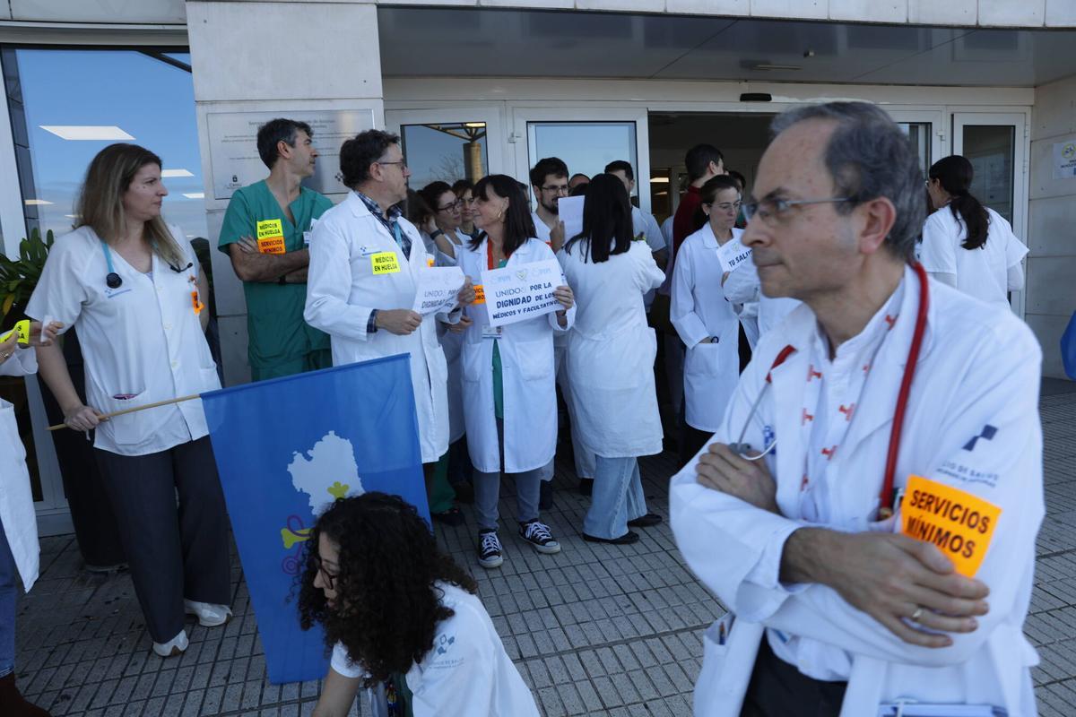 Primera jornada de huelga de médicos en Asturias