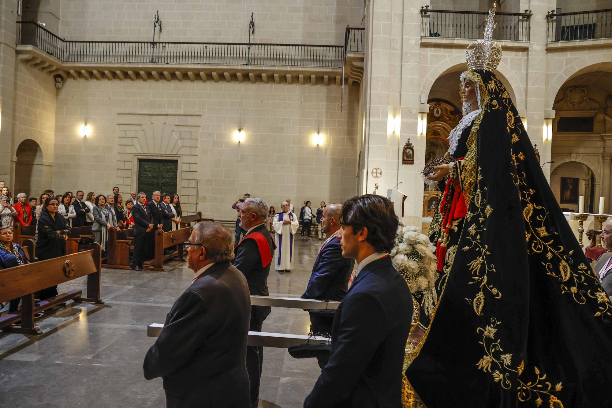 El pregón de la Cofradía del Cristo del Divino Amor y Nuestra Señora de La Soledad "La Marinera"